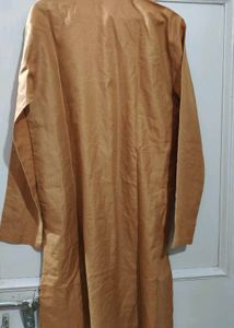Tan Kurta