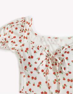 Floral Tie-Front Puff Sleeve Top
