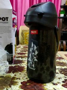 Trueware Airpot With Pump Dispenser....