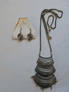 Long Neck chain