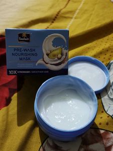 Parachute Pre-Wash Hair Mask