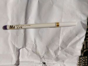 Myglamm Eyeliner &amp; Nivea Body Lotion Combo