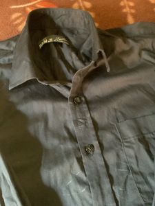 Men&#39;s Tailor custom fit Black solid shirt