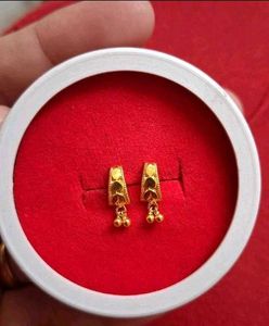 Beautiful New Heart Shape Earrings