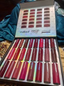 All Lipstick 2000 Buy One Lipstick250
