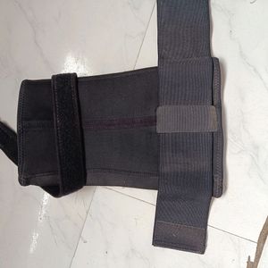 New Knee Balt M Size
