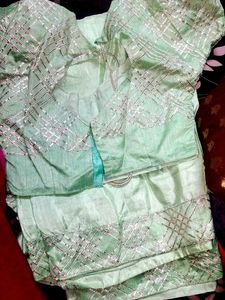 designer saree with blouse