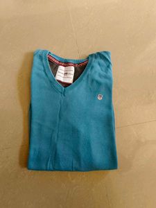 Swet Tshirt