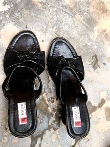 Elegant Black Flats