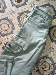 Green cargo straight fit pant