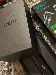 VGR Salon Series Hair Clipper