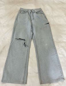 Ripped Wide Leg Jeans