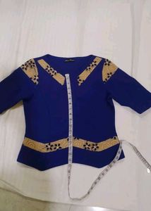 Sunday Deginer Top Bust 36 stretchable