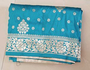 Must Have Dupatta For Match Your Outfit.