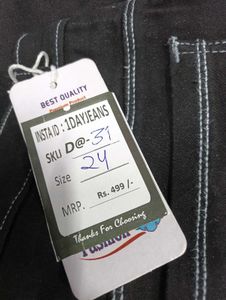 D@31 Size-24 Straight Jeans