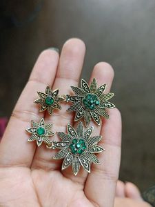 Emerald Green Flower Drop Earrings