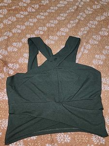 It&#39;s  Cross Crop Top