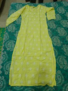 Size :- 40