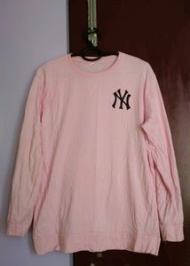 Combo Of 2 Tshirt And Sweatshirt