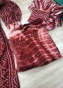 Burgundy Bandhani Print Kurti Set
