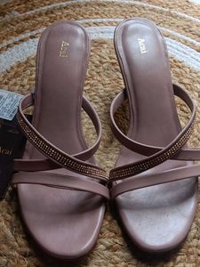 Acai Heels