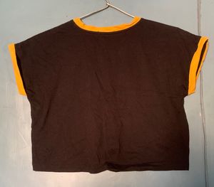 Black Crop Tee