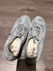 Ginger Floral Print Casual Shoes