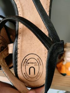 Black Wedge Heel 👠