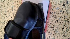 Addison boy schoolShoes 11 size