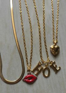 HOE aesthetic Pendant