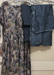 Elegant Floral Print Kurta Sets