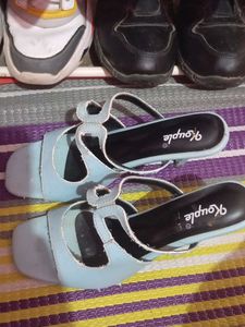 Kouple Blue pencil heel