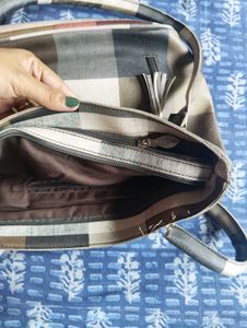 SHOULDER BAG