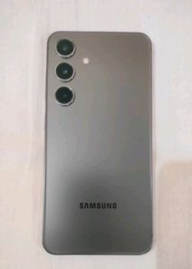 Brand New Samasung Galaxy S24 AI phone