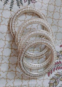Zircon Whitish Bangle