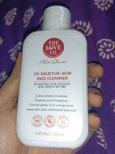 The Love Co Salicylic Acid Cleanser