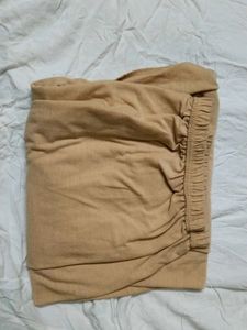Comfortable Beige Leggings