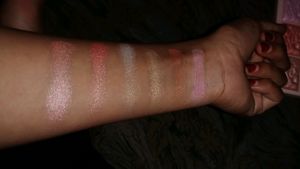 Huda Color Warm Nude Eyeshadow Pallete