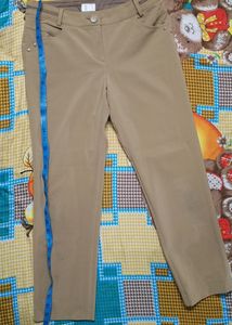 Brown Trousers 28 To 30  Size