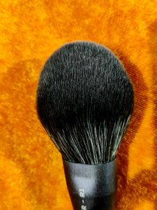 Renee Cosmetics R1 Powder Brush
