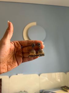 4 Pairs Of ethnic earrings