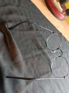 Vintage Round Glass 99 Only