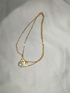Pearl Pendant Necklace