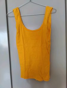 Chikenkari Short Kurti