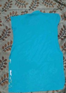 Floral Embroidered Kurta