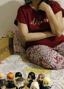 (Mordhani) Maroon Cotton Tshirt With &#34;Dream&#34; Print