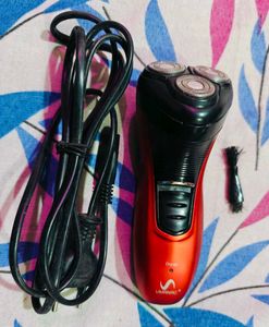 360° Rotation Triple-Head Shaver