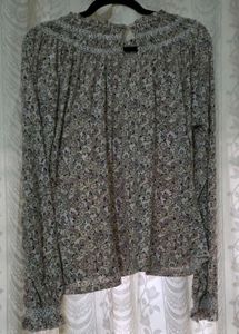 M&amp;S Top UK 12