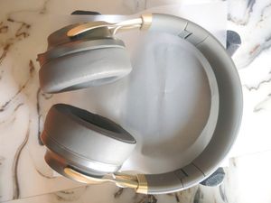 HAMMER Bash 2.0 Wireless Bluetooth Headphones