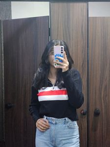 Chained Upper Neck H&amp;M WoolenCrop Top